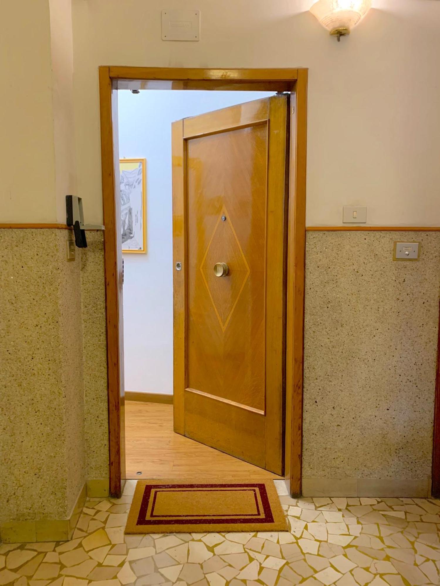 Porta Lame Apartment Bologna Bagian luar foto